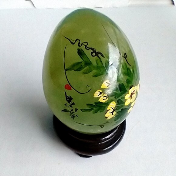 Vintage Chinese Jade Green Egg Trio Hand Painted Stones w/Stands - Picture 13 of 15